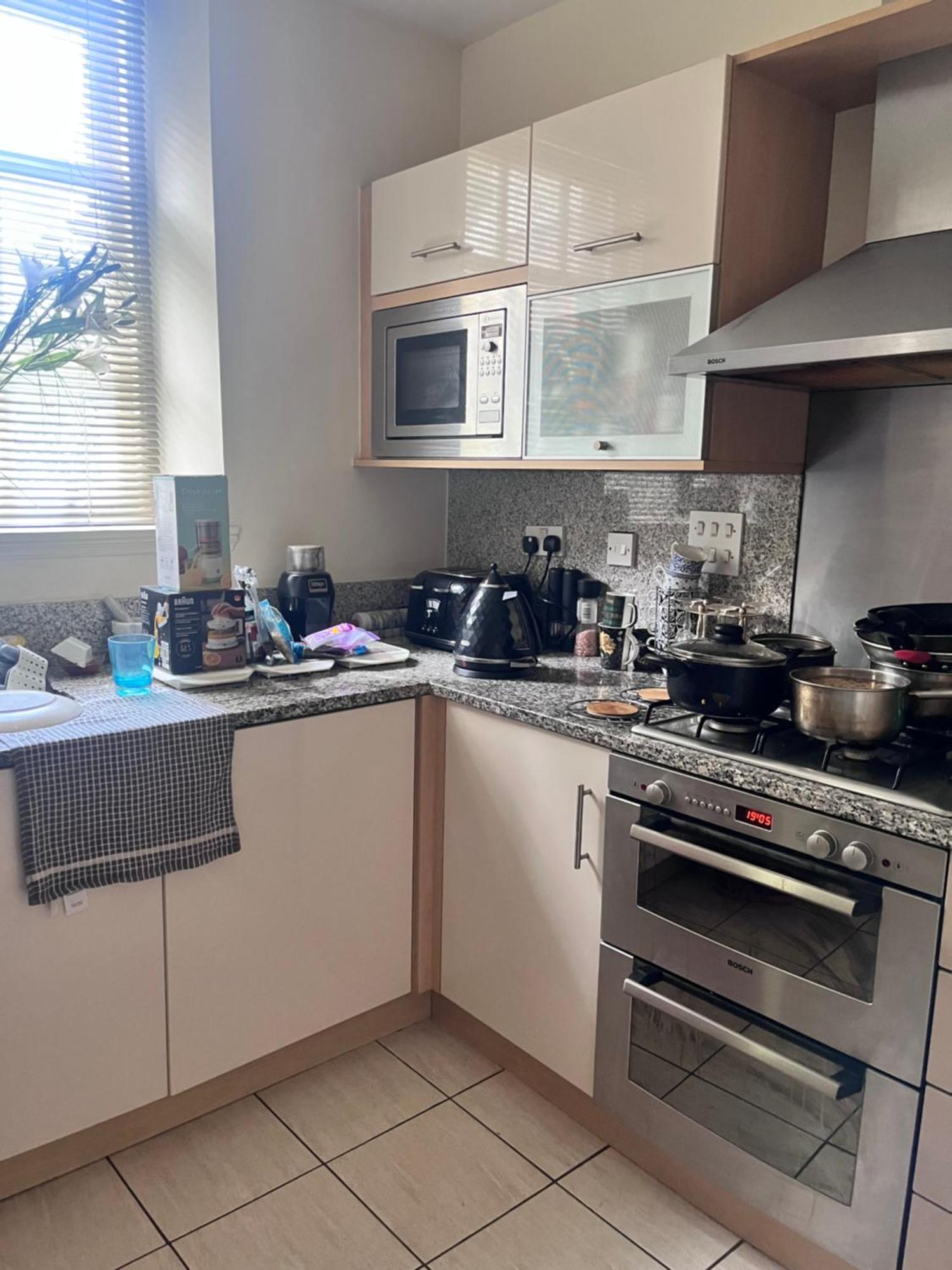 Private Room In Charming Detached House In Newington Эдинбург Экстерьер фото